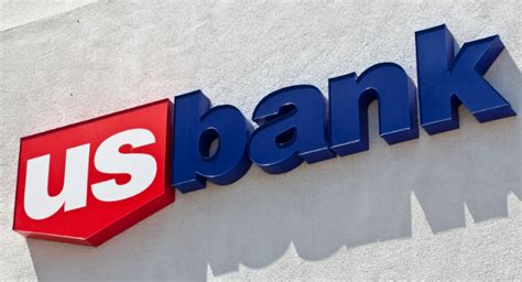 Us Bancorp Is Still Awesome But Is It Enough Us Bancorp Nyseusb