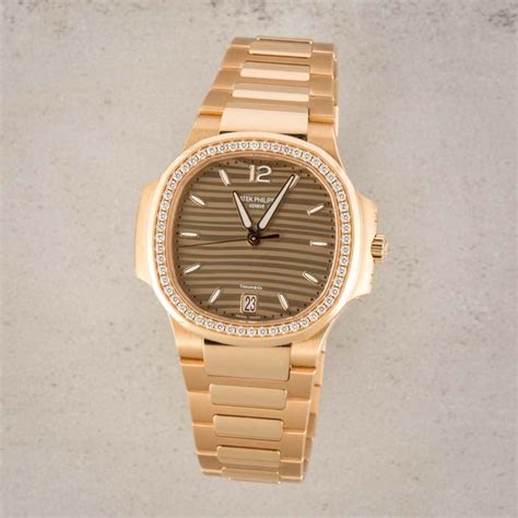 Buy Used Patek Philippe Nautilus R Bob S Watches Sku