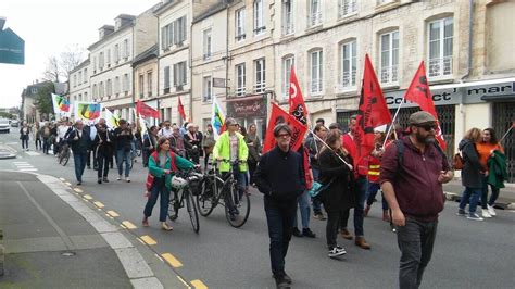 À Caen Ils Manifestent Contre La Réforme Du Choc Des Savoirs Et Les Suppressions De Classes