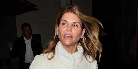 Lori Loughlin Begins Prison Sentence In College Admissions Scandal