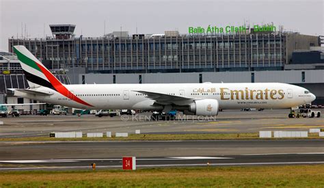 A Ecr Boeing Her Emirates Dublin Ken Meegan Flickr