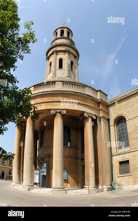 St Mary's Church, Wyndham Place, Marylebone, London Stock Photo - Alamy