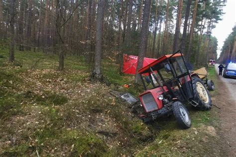 Tragiczny wypadek ciągnika w Brzózie Królewskiej Nie żyje 34 latek