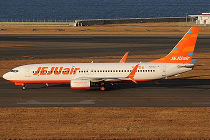 HL8304 Jeju Air Boeing 737 8JP WL