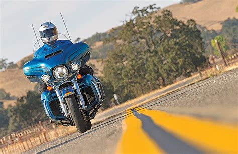 2014 Harley Davidson Ultra Limited Road Test Review Rider Magazine