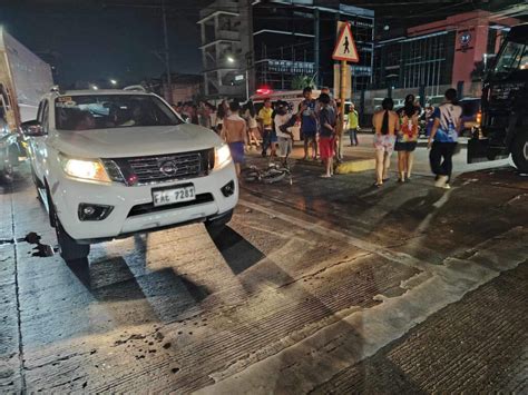 Bike Rider Dies In 3 Vehicle Collision Cebu Daily News