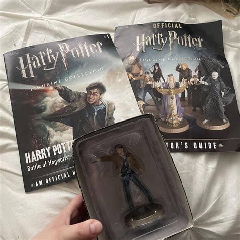 HARRY POTTER & MAGAZINE COLLECTIBLE FIGURINE New.... - Depop