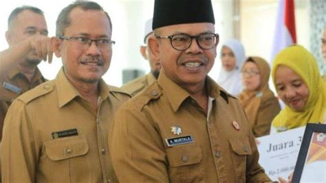 Pemkab Aceh Utara Serahkan Penghargaan Untuk Puskesmas Dan Asn Yang