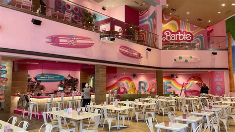 Malibu Barbie Cafe Debuts In Mall Of America Axios Twin Cities