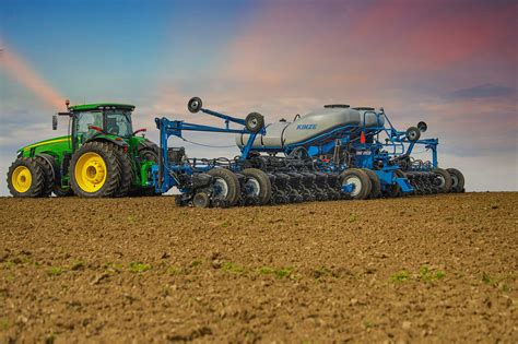 Kinze Says Deere Has Filed Suit Over Planting Tech Patent Agdaily