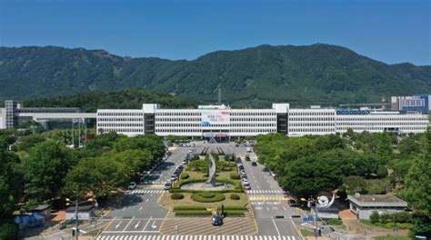 박완수 경남도지사 “‘가덕도신공항 특별법 통과로 지역균형발전 추진 지역개발 범위 확대” 대한경제