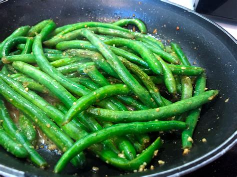 Sauteed Garlic Butter Green Beans • Oh Snap Lets Eat