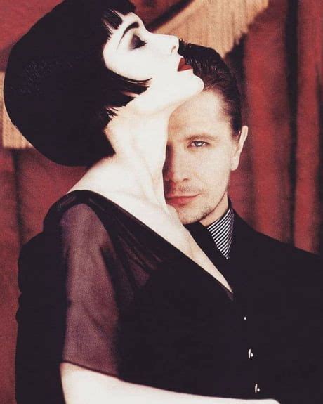 Gary Oldman And Winona Ryder Dracula Premiere Magazine 1992