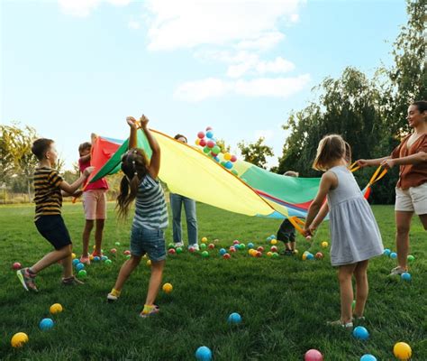 Giochi Per Bambini Quando Piove Idee Pianetamamma It