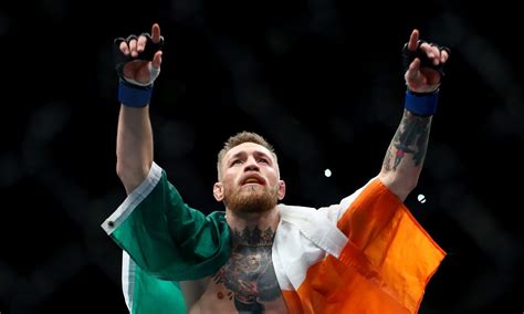 Mcgregor Knocks Out Alvarez To Make Ufc History