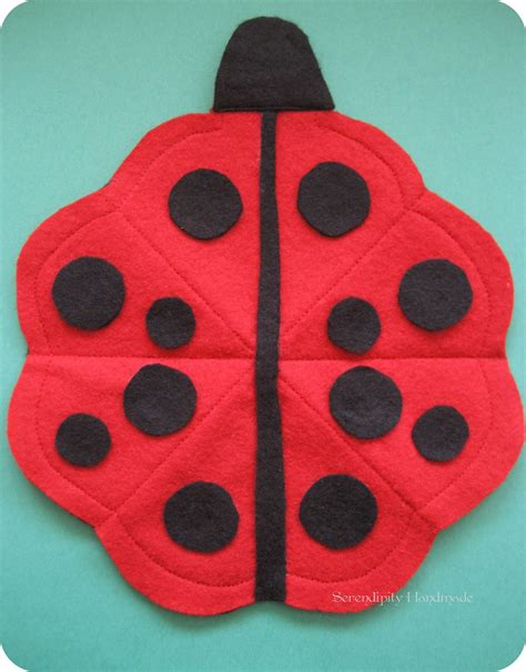 Serendipity Handmade Ladybug Needle Case Tutorial