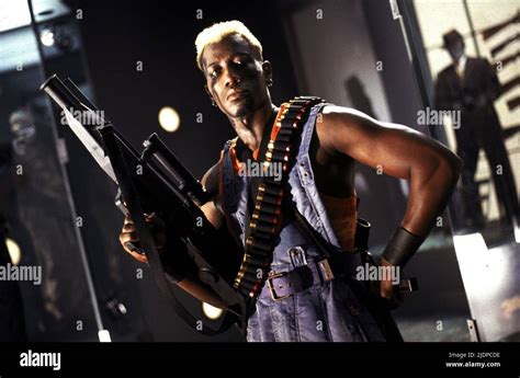 Wesley Snipes Demolition Man Stock Photo Alamy