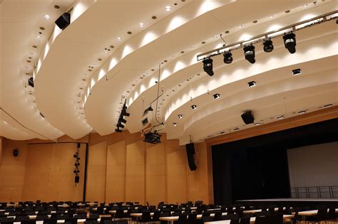 Nachhaltigkeit LEDs für Stadthalle Gersthofen Gersthofen