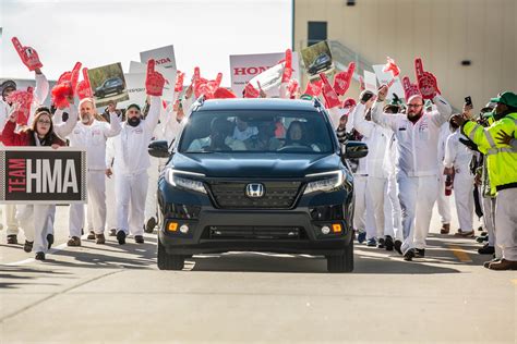 Honda Manufacturing Of Alabama Associates Celebrate The Start Of Mass