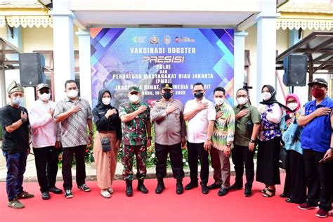 Pemprov Mabes Polri Dan Pmrj Gelar Vaksinasi Massal Di Jakarta