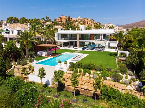 Villa Chalet De Lujo De M En Alquiler En Nueva Andalucia Espa A