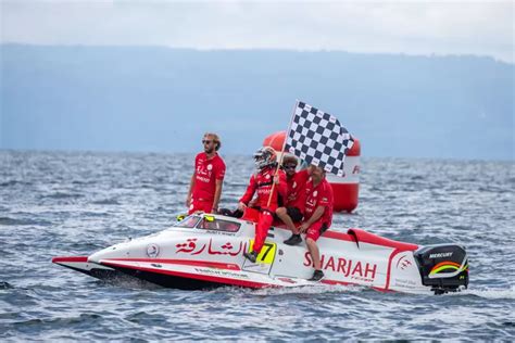 Rusti Wyatt Juara F Powerboat Di Danau Toba Sumut Pos