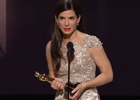 Renomada E Perseguida Por F Sandra Bullock Faz Anos