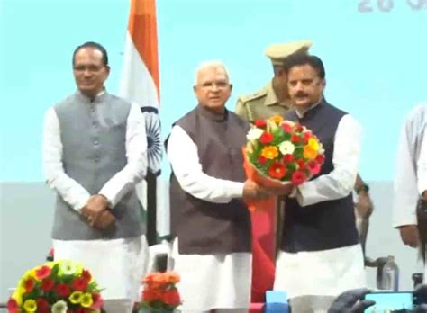 Madhya Pradesh cabinet expansion: Three MLAs take oath as ministers in ...