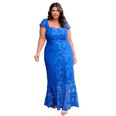 Vestido Plus Size Em Renda Floral Anamayacurves