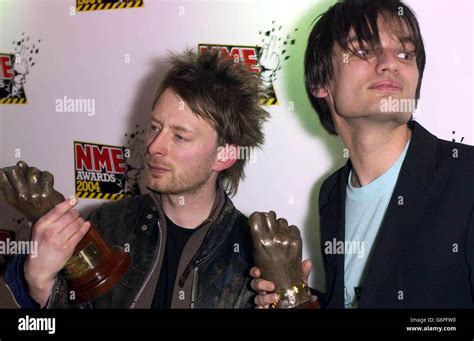 Radiohead nme awards 2004 hi-res stock photography and images - Alamy