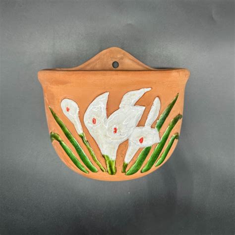 terra cotta flower pot 1