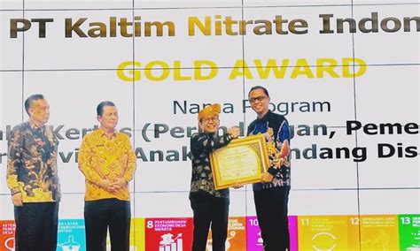 FOTO Kaltim Nitrate Indonesia Kembali Raih Penghargaan Emas Di CSR