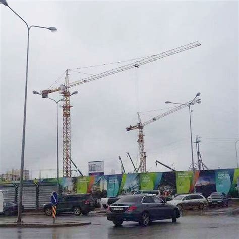 Top Kit Tower Crane 16ton Tower Crane Qtz250 7030 China Tower Crane