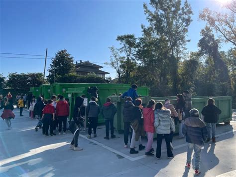 Inaugurato A Pontecurone Il Comodo Centro Raccolta Rifiuti Di Gestione