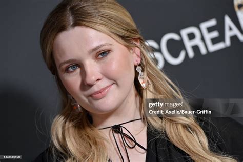 Abigail Breslin Attends Screamfest La World Premiere Of The Avenues