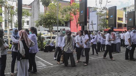 Erdbeben In Indonesien Zahl Der Toten Auf Mehr Als Gestiegen