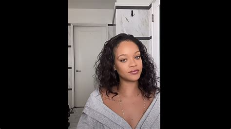 Rihanna’s Natural Makeup Tutorial With Skincare Routine — Watch Video ...