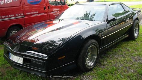 Pontiac Firebird Trans Am specs, 0-60, quarter mile, lap times ...