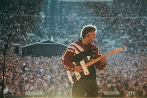 Review Sam Fender Exceeds The Hype At Teary St James Park Homecoming