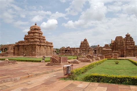 6 UNESCO World Heritage Sites in Karnataka: Complete List