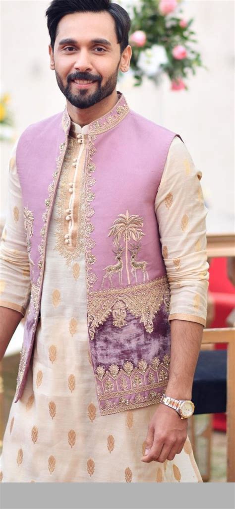 Pin On Jigar Ethnic Indian Groom Wear Traditional Indian Mens