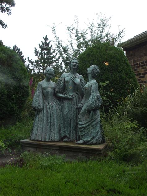 Haworth Bronte Country The Bronte Sisters Statue Outsid Flickr