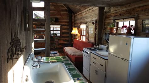 The Homestead – Montana Homestead Cabins