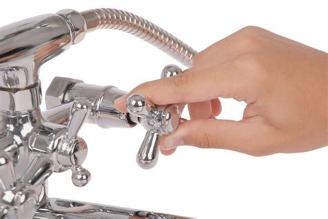 14 Different Types Of Shower Diverters To Control The Flow Home