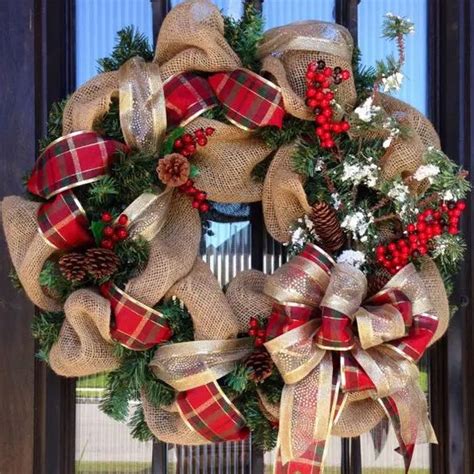 50+ Cozy And Cute Rustic Christmas Wreaths - Shelterness