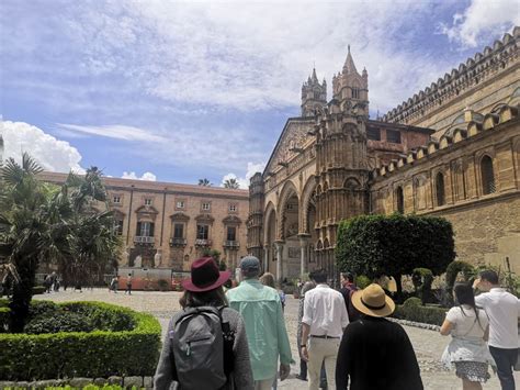 Palermo Tour a pie de comida callejera con guía local y degustación