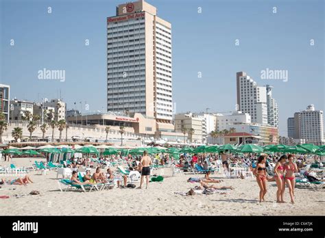 Spiagge Di Tel Aviv Immagini E Fotografie Stock Ad Alta Risoluzione Alamy