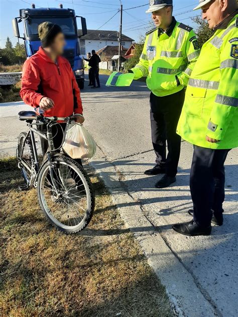 Veste Reflectorizante Pentru C Ru A I I Bicicli Ti Gorj Domino