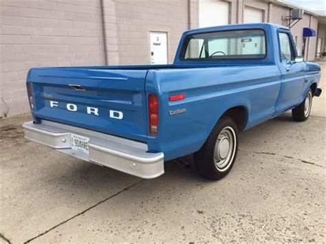 1973 Ford F100 Blue