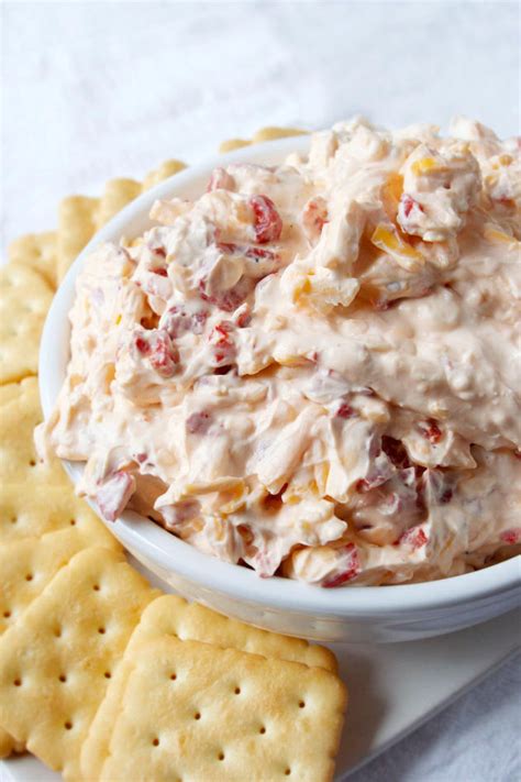 Smoked Gouda Pimento Cheese Dip Food Fanatic